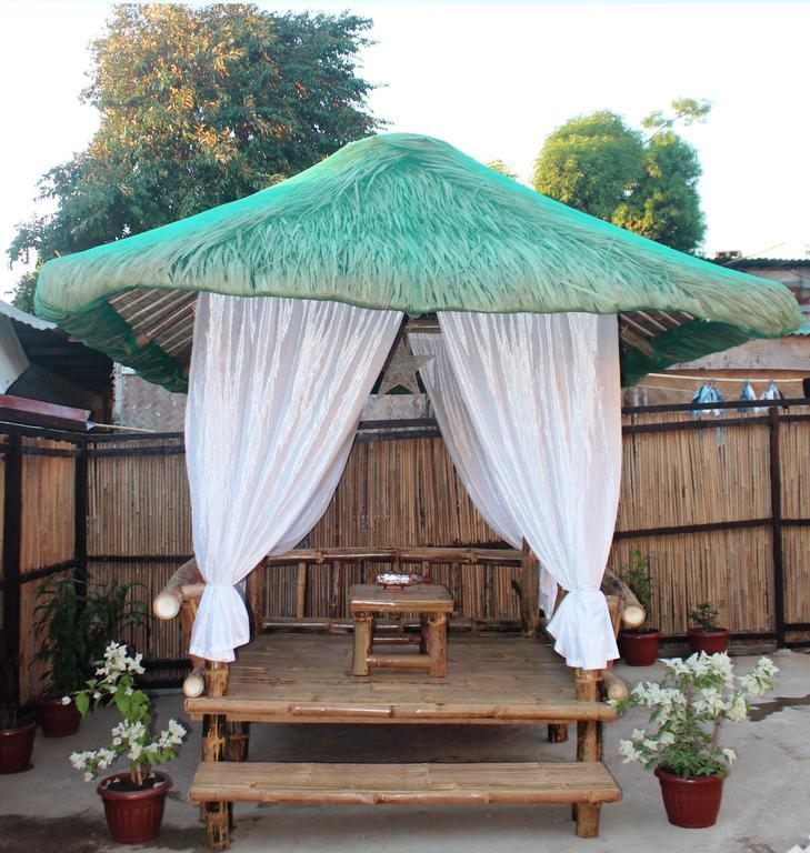 Coron Guapos Guesthouse المظهر الخارجي الصورة